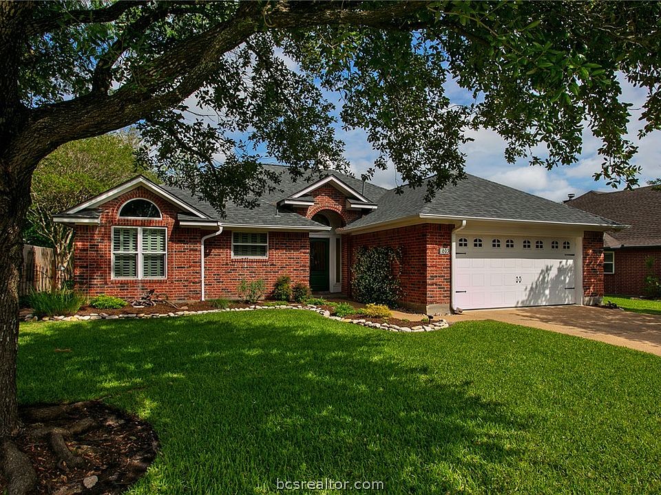 1st image of 603 Yorkshire Dr