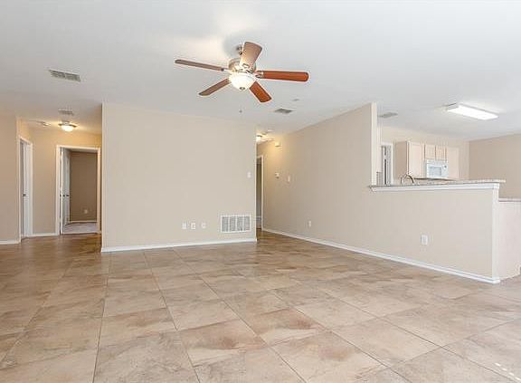 5th image of 2512 Cattleman Dr