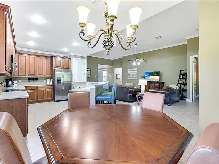 28495 Altessa Way #202 — Photo 4