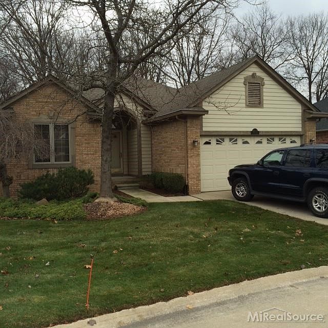 1st image of 41934 Westbury Ln
