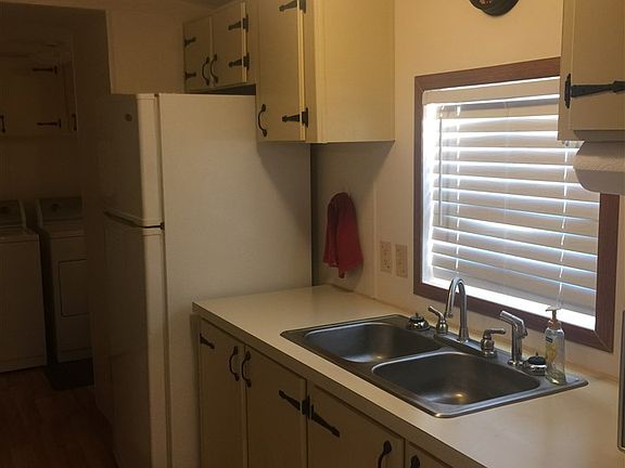 5th image of 126 Soules Cir