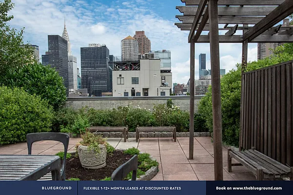 Rented by The Blueground | media 97