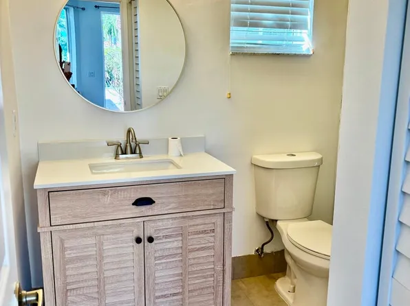 5865 NW 125th Ave, Coral Springs, FL 33076