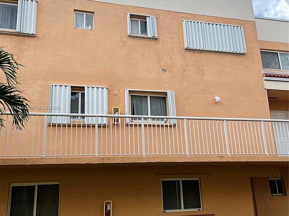 4th image of 14911 SW 80th St APT 203