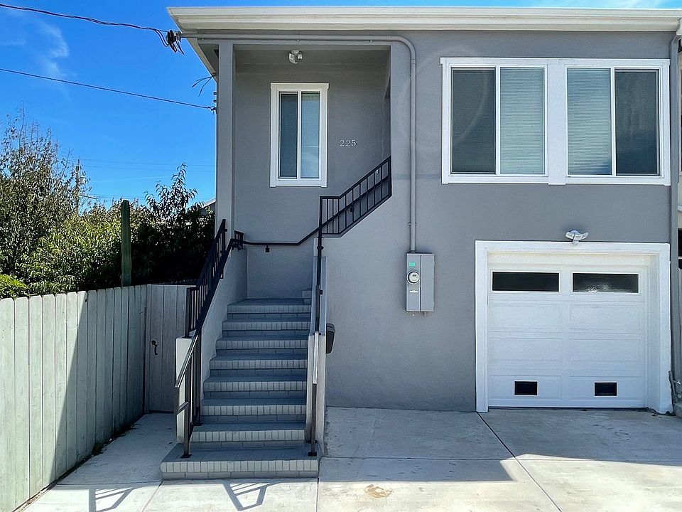 1st image of 225 Aspen Ave #1