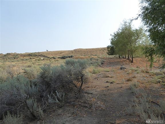 3rd image of 4935 Plum Point E