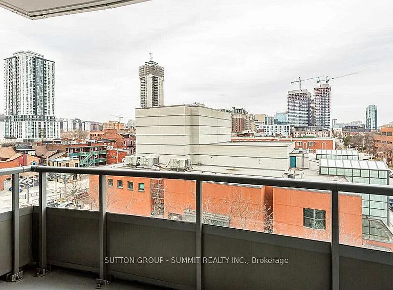 212 King William St #616 — Photo 15