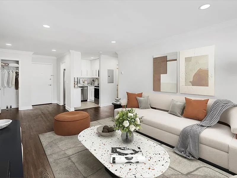 40 Roseland Avenue Apartments — Photo 3