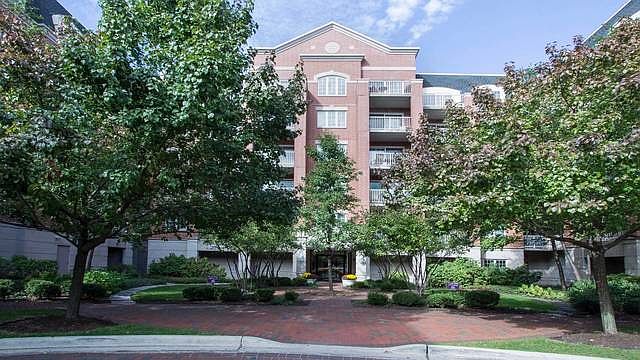 1st image of 4833 N Olcott Ave Unit 301