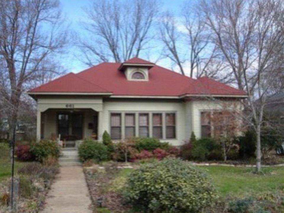 1st image of 661 Bates St