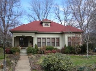 661 Bates St, Batesville, AR 72501