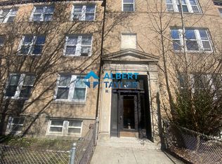 241 Freeman St APT 5, Brookline, MA 02446