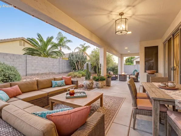 1528 E LAREDO Street, Chandler, AZ 85225