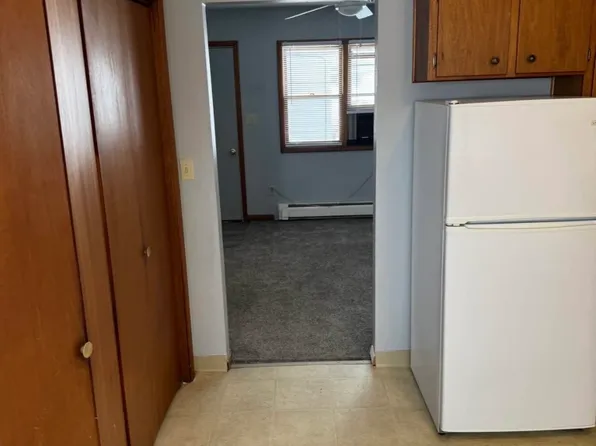 211 E Church St #3, Panora, IA 50216