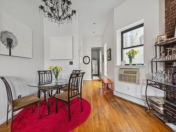3rd image of 69 W 106th St APT 5A