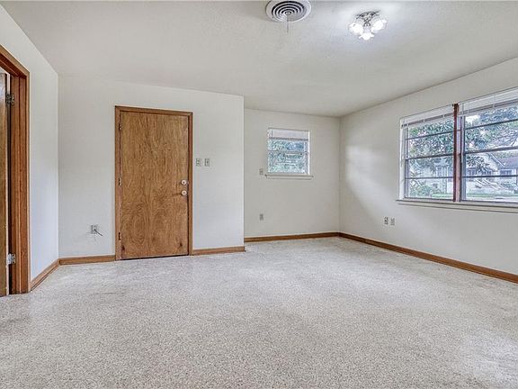 4th image of 1400-02 Behrman Ave