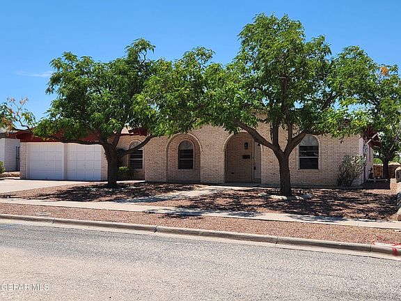 2nd image of 6736 Mariposa Dr