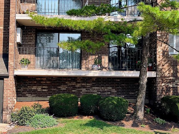4th image of 555 Graceland Ave APT 206