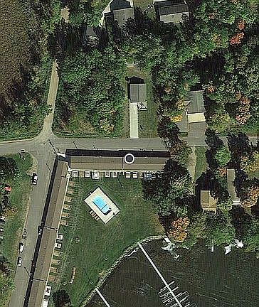 3rd image of 18091 Earle Brown Dr