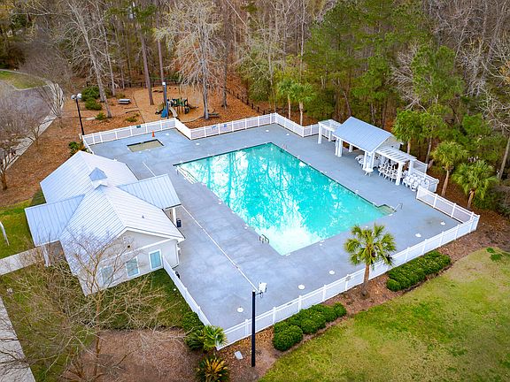 3rd image of 91 Cross Timbers Dr