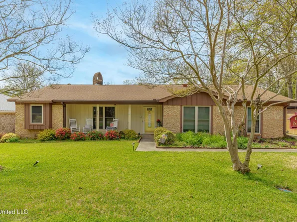 809 Sioux Ln, Hattiesburg, MS 39402