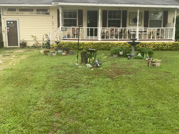 17040 Lauder Street, Laurel Hill, NC 28351