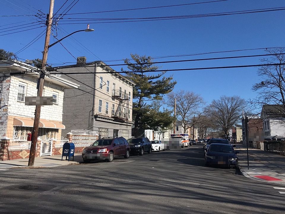 2nd image of 8601 95th Ave