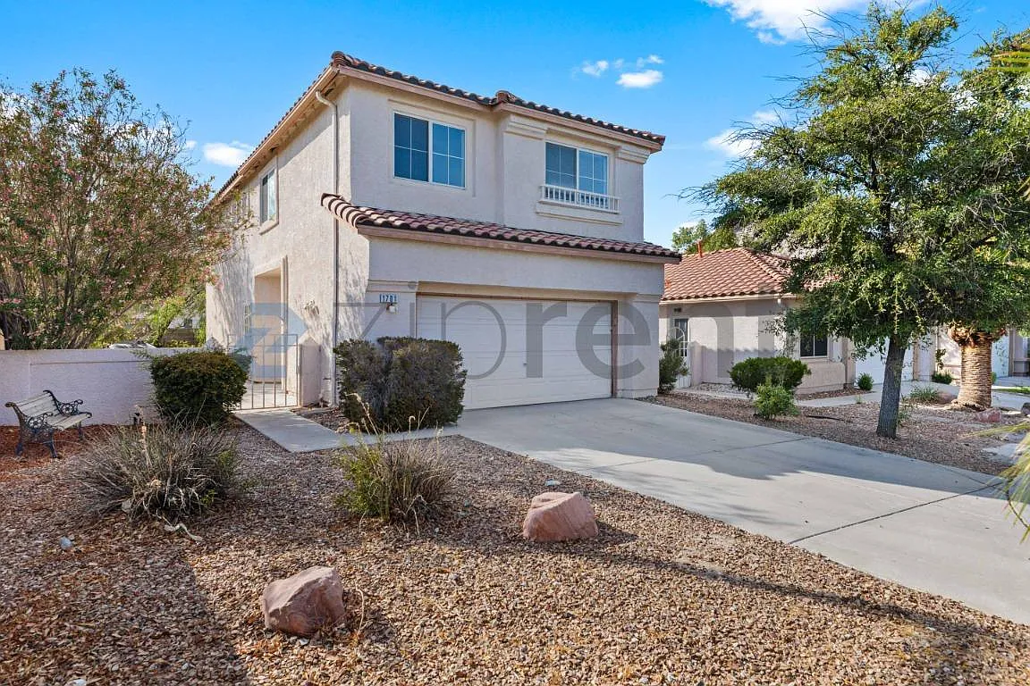 Alta Mira At Summerlin Phase 2 — Photo 3