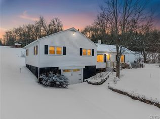 55 Clinton St, Tully, NY 13159