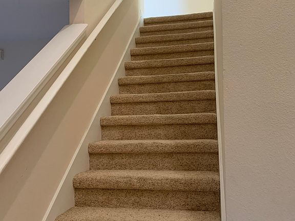 2nd image of 1740 Portcastle Cir