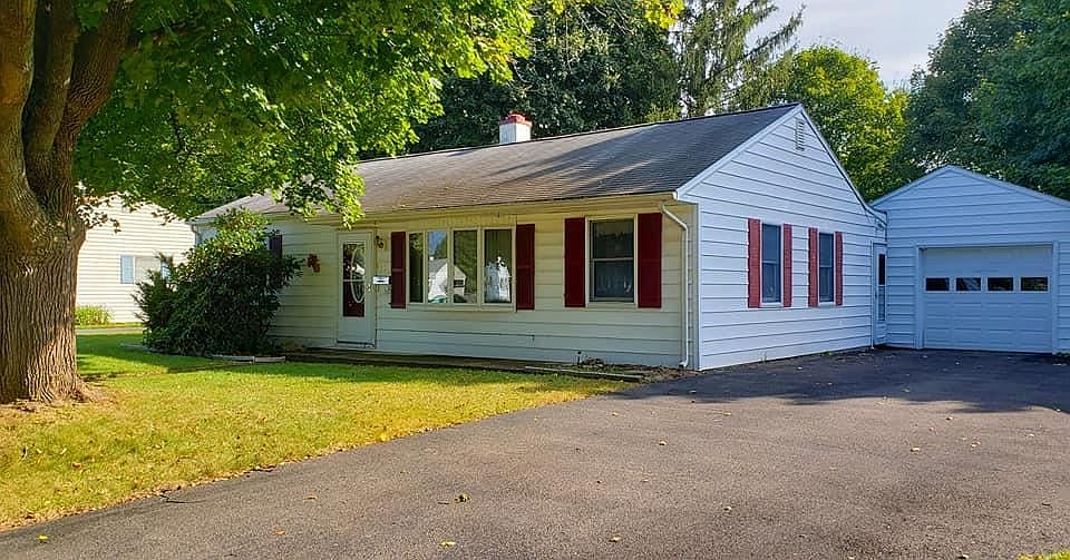 1st image of 110 Renwick Ln