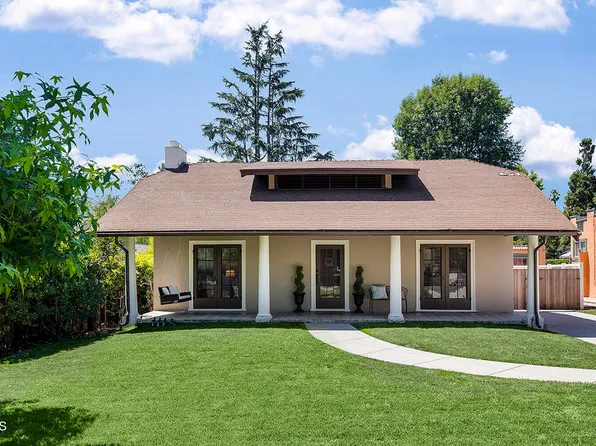 977 N Hill Ave, Pasadena, CA 91104
