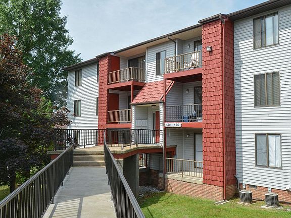 3rd image of 700 Roxalana Hills Dr #1593678