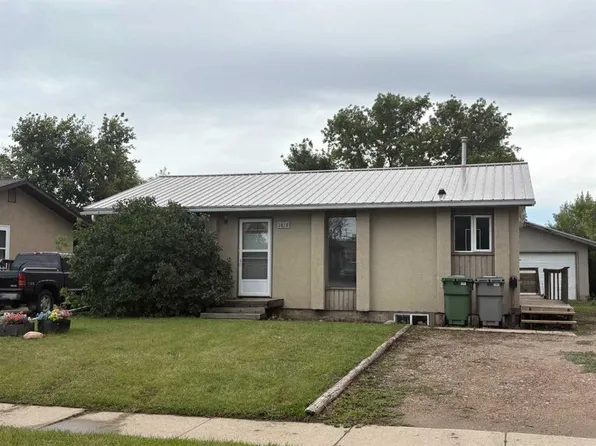 3419 W 49th Ave, Lloydminster, SK S9V 2A2
