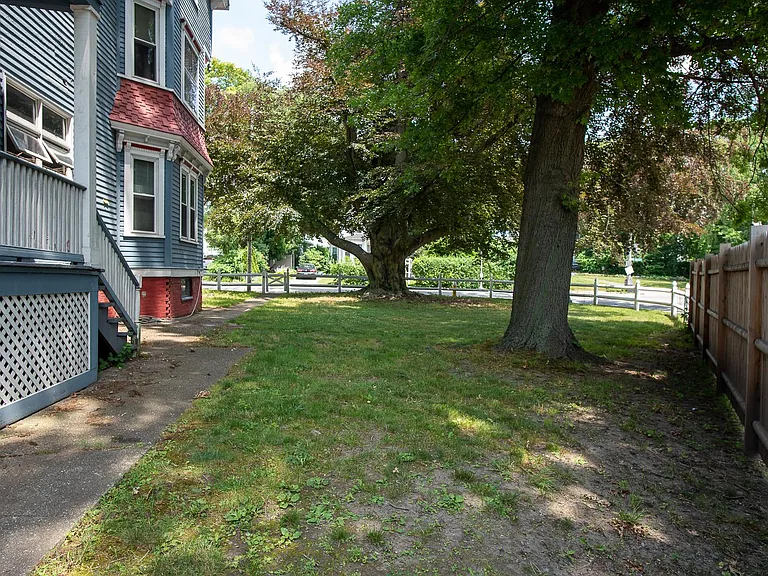24 Massasoit Rd #3 — Photo 39