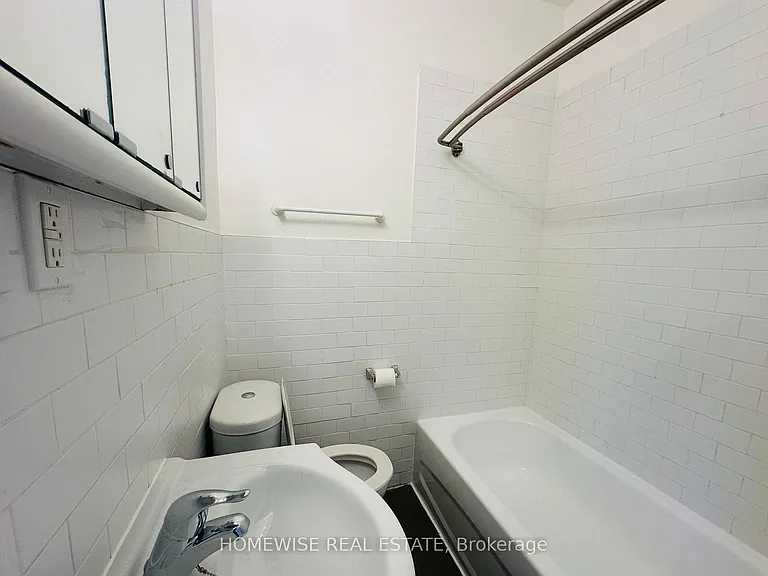 1 Triller Ave #205 — Photo 10