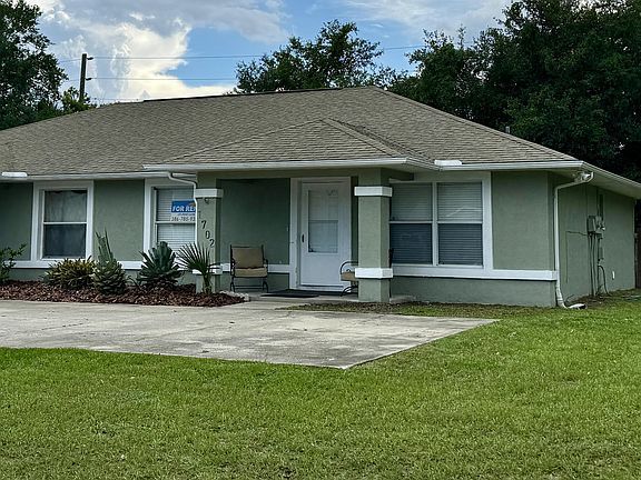 2nd image of 1702 Palmetto Ct