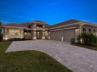 14265 Laguna Springs Ln, Naples, FL 34114