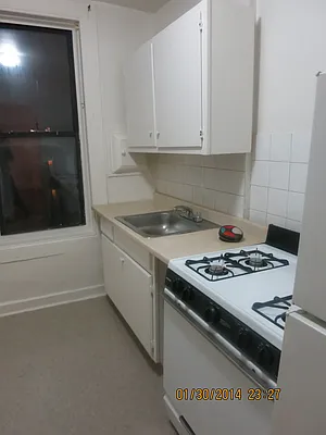 Rented by Space Real Estate | media 9