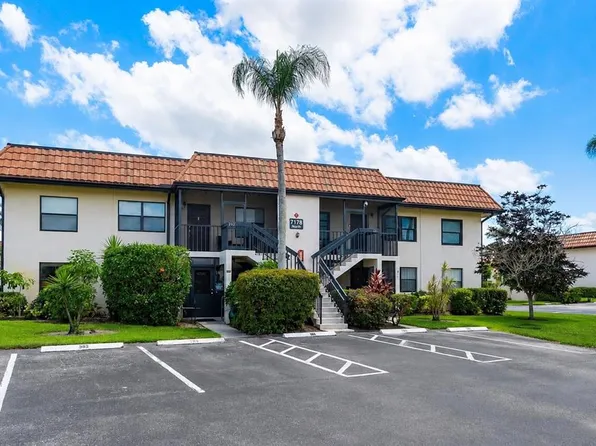 7178 GOLF COLONY COURT #202, LAKE WORTH, FL 33467