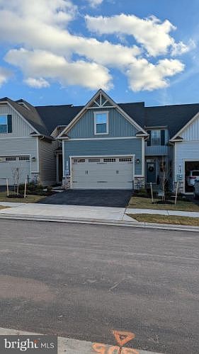 1st image of 6145 Dock St