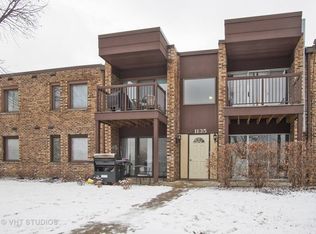 1135 Pleasant Run Dr APT 708, Wheeling, IL 60090