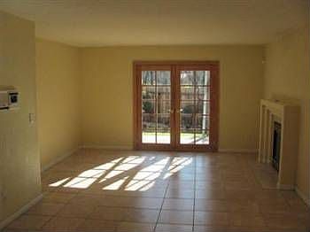 4th image of 3825 Hollister Ave