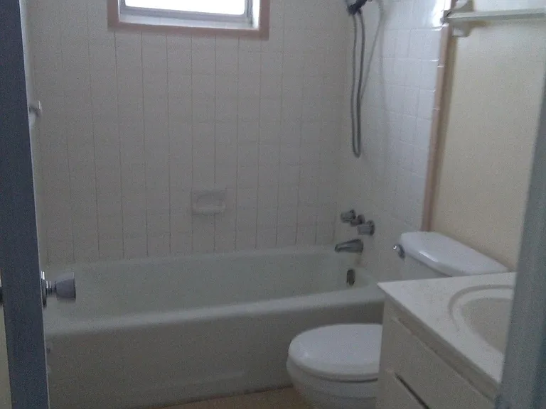 333 Orange Blossom Dr #E — Photo 20