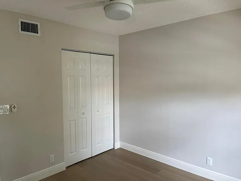 315 Palmwood Pl #2170 — Photo 8