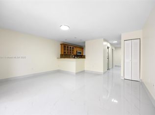 2427 W 52nd Pl #5-1, Hialeah, FL 33016