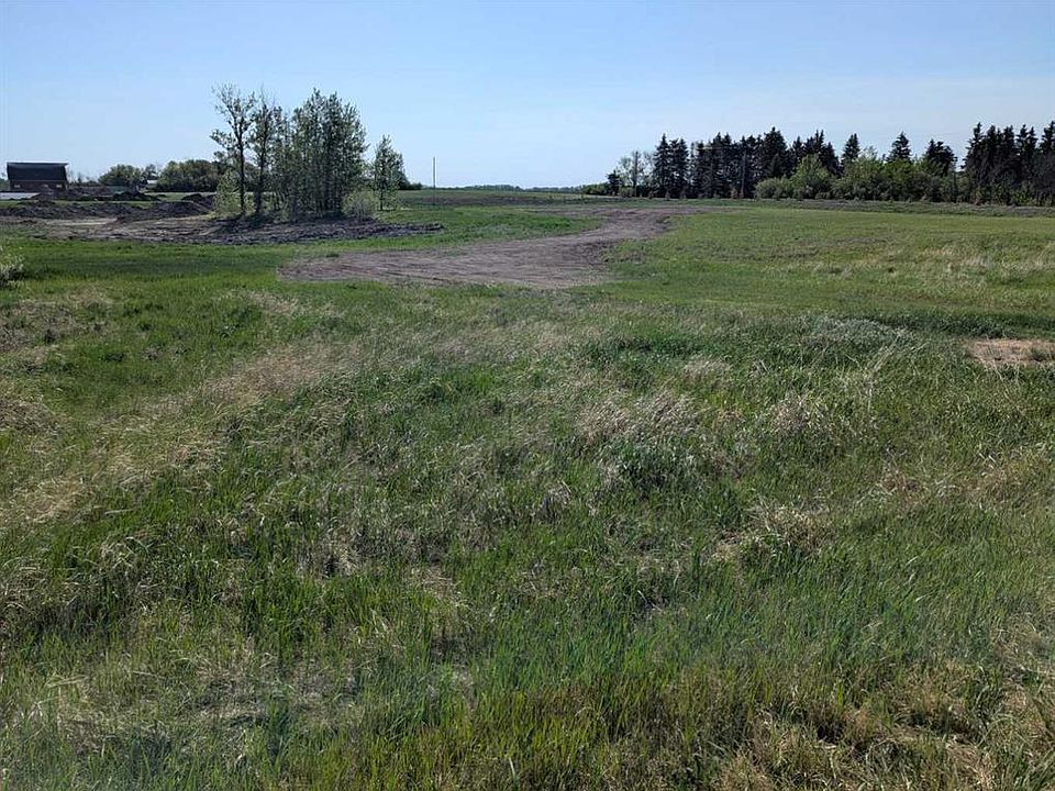 2nd image of On Range Rd #212