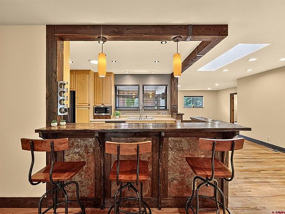 4th image of 251 Hermosa Circle