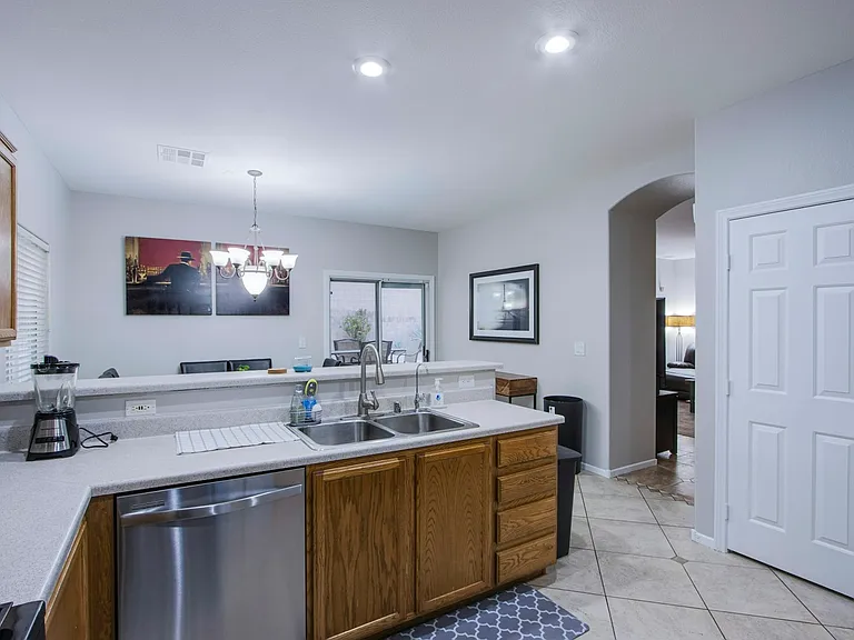 6429 N Corrie Canyon St — Photo 6