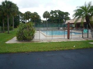 4223 Oak Terrace Dr, Greenacres, FL 33463